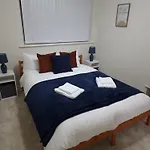 Sapphire Apartment - Fantastic 2 Bed - Free Parking